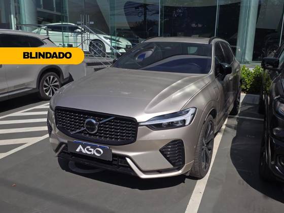 VOLVO XC60 2.0 T8 RECHARGE ULTIMATE DARK AWD GEARTRONIC VOLVO XC60 2.0 T8 RECHARGE ULTIMATE DARK AWD GEARTRONIC